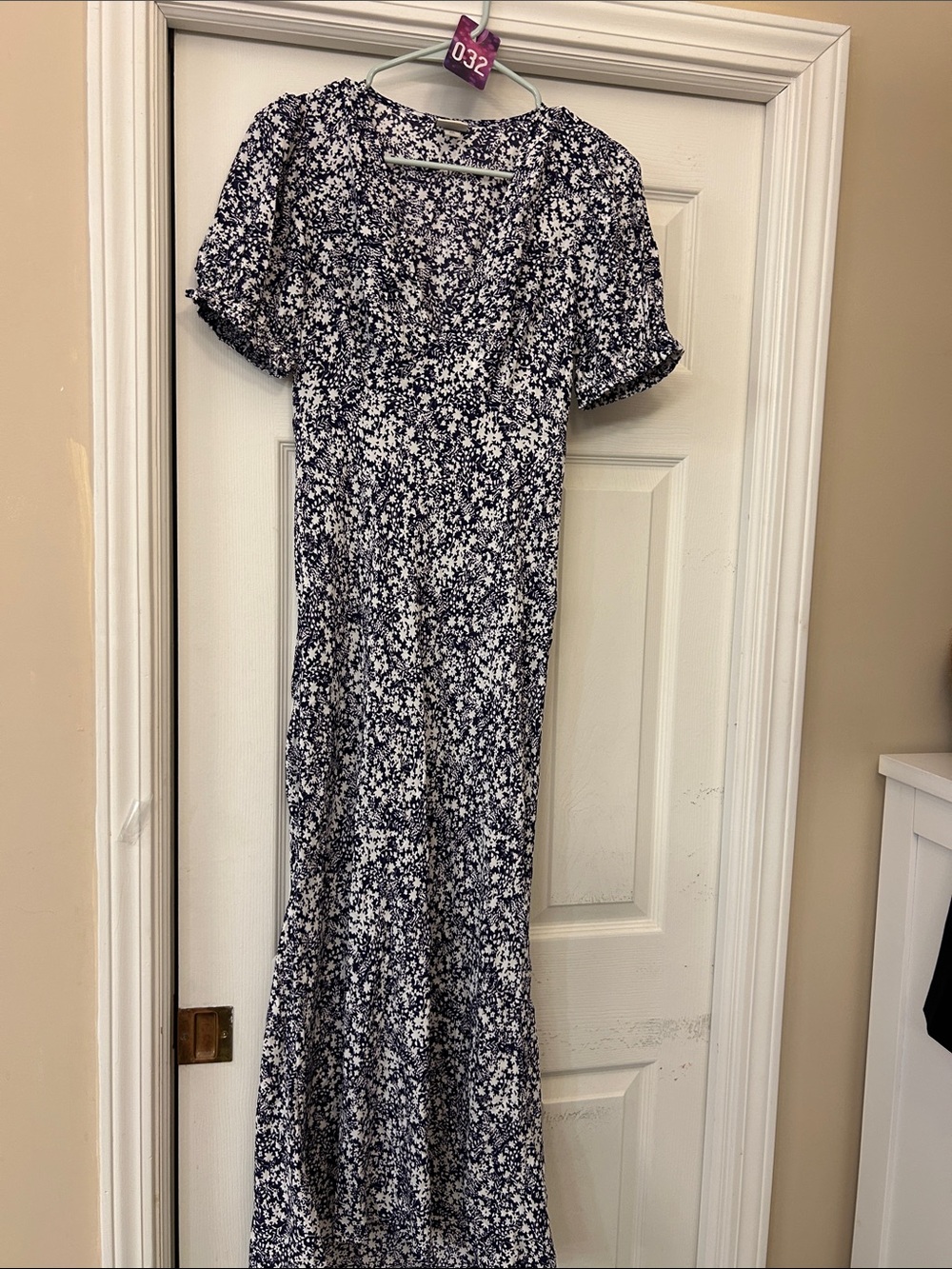 a new day Navy and White Floral Puff-Sleeve Maxi Dress